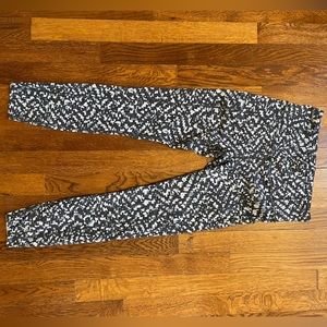 Lululemon fast and free 28 inch pants size 8